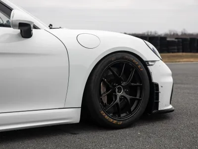 2019 Porsche 718 Cayman GT4 Clubsport Competition in White