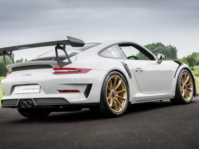 2018 Porsche 911 GT3 RS in Crayon