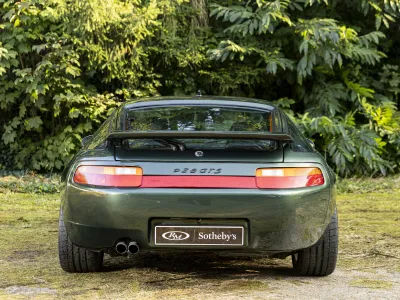 1993 Porsche 928 GTS in Oak Green Metallic