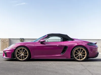 2022 Porsche 718 Spyder in Ruby Star