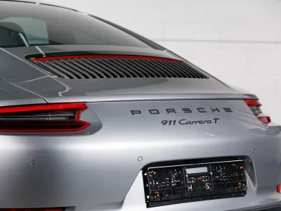 2018 Porsche 911 Carrera T in GT Silver Metallic