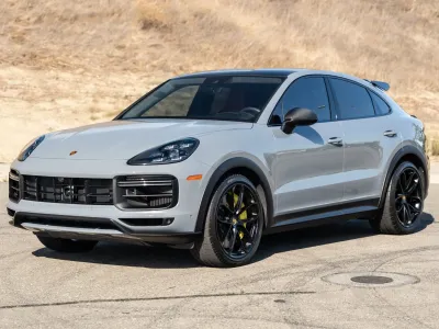 2023 Porsche Cayenne Turbo GT in Chalk