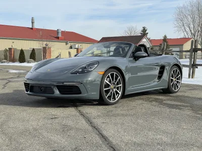 2018 Porsche 718 Boxster in Graphite Blue Metallic