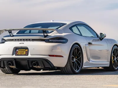 2020 Porsche 718 Cayman GT4 in Chalk