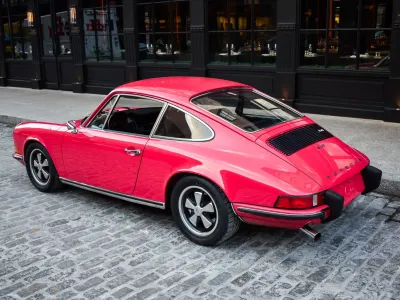 1973 Porsche 911T Coupe in Raspberry Metallic
