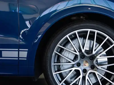 Porsche Cayenne Turbo GT in  Ascari Blue Metallic