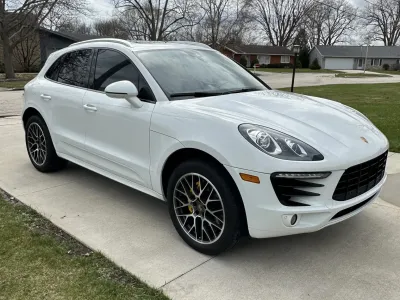 2015 Porsche Macan S in White