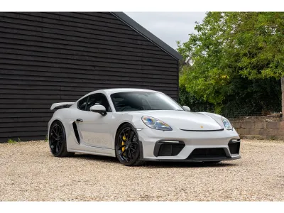 2020 Porsche 718 Cayman GT4 in Crayon