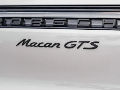 2023 Porsche Macan GTS in Chalk
