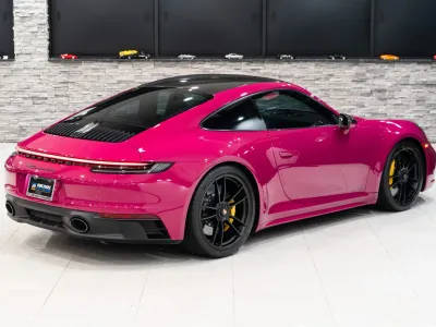 2022 Porsche 911 Carrera GTS Coupe Lightweight in Ruby Star