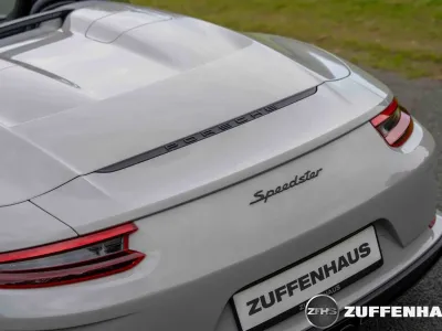 2019 Porsche 911 Speedster in Chalk