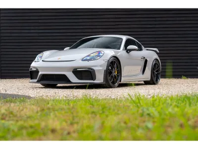 2020 Porsche 718 Cayman GT4 in Crayon