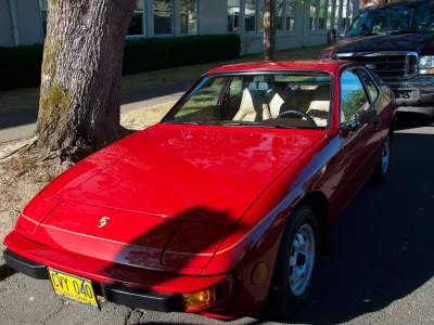 1978 Porsche 924 in Mars Red