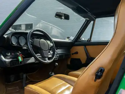 1974 Porsche 911 S in Viper Green Diamond