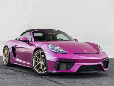 2022 Porsche 718 Spyder in Ruby Star