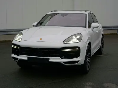 2018 Porsche Cayenne Turbo in White